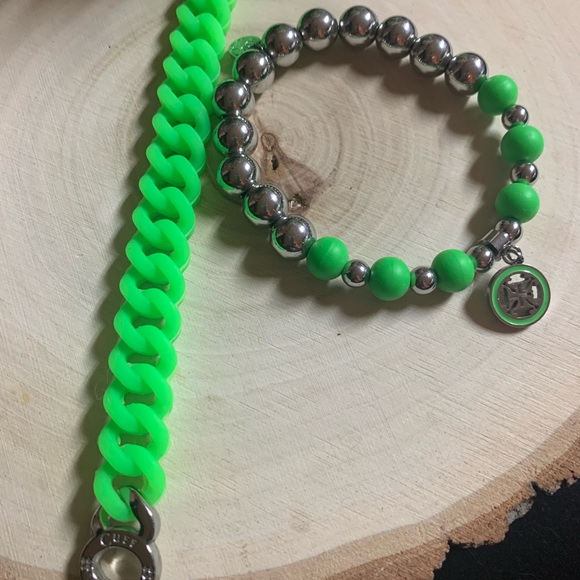 Brand New Rustic Cuff Set - Picture 4 of 4